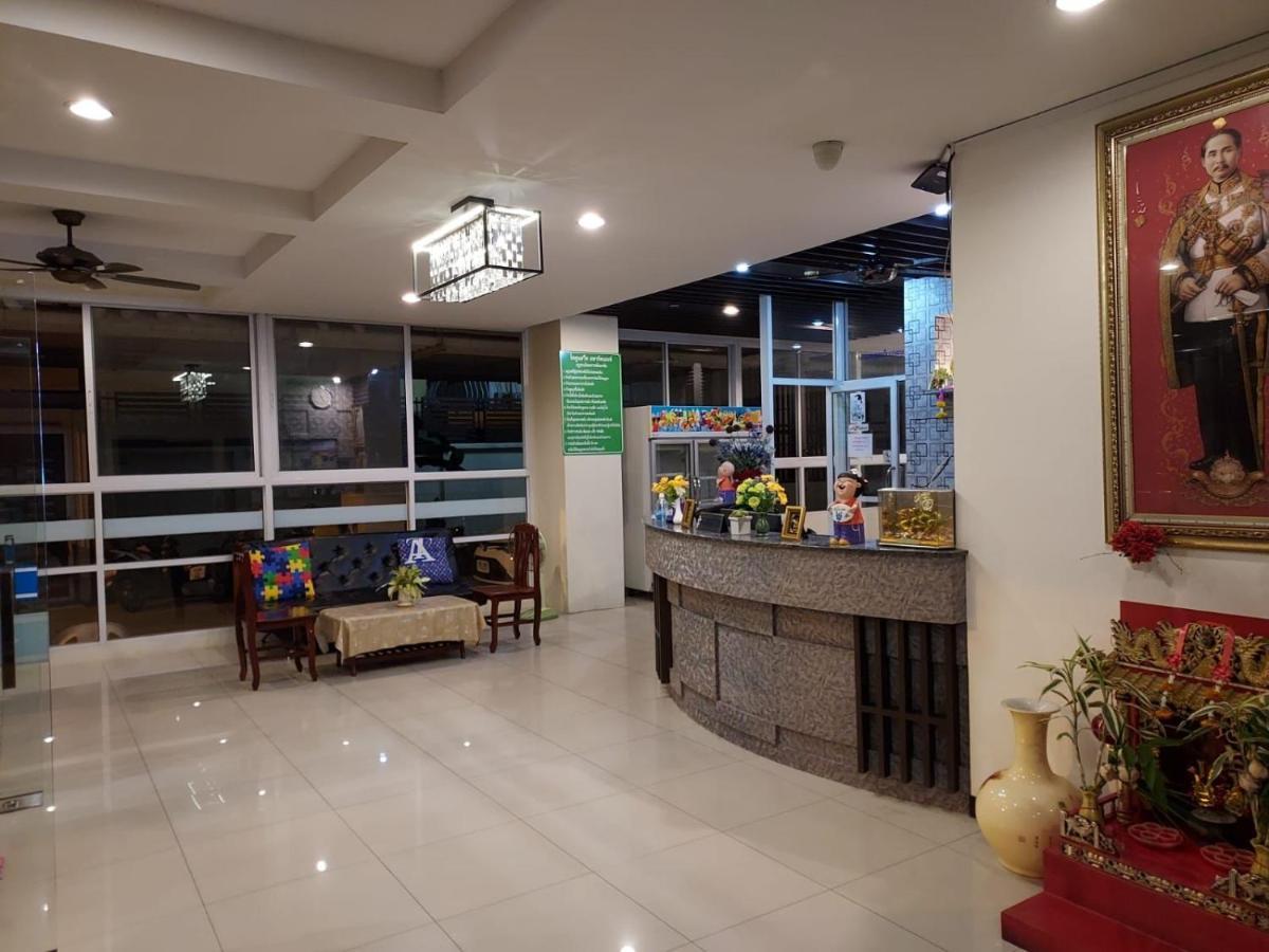 Tycoon Suite By Goad Avadhess Hospitality 1Km Walking Street Pattaya Beach Ngoại thất bức ảnh