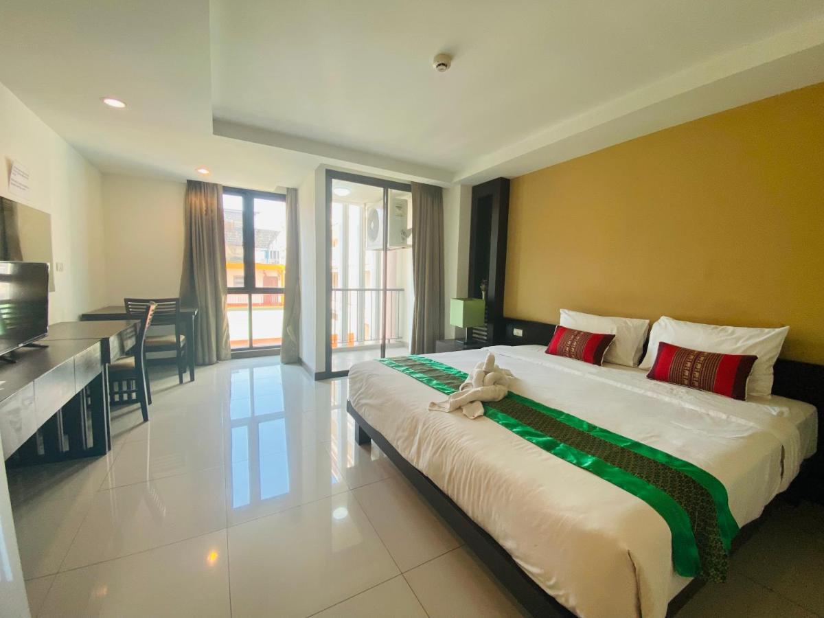 Tycoon Suite By Goad Avadhess Hospitality 1Km Walking Street Pattaya Beach Ngoại thất bức ảnh