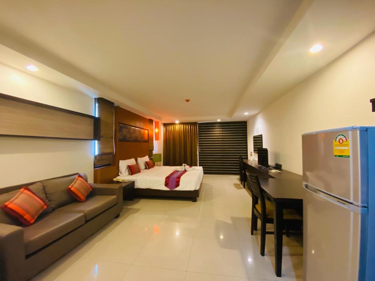 Tycoon Suite By Goad Avadhess Hospitality 1Km Walking Street Pattaya Beach Ngoại thất bức ảnh