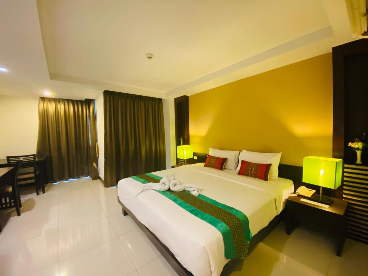 Tycoon Suite By Goad Avadhess Hospitality 1Km Walking Street Pattaya Beach Ngoại thất bức ảnh