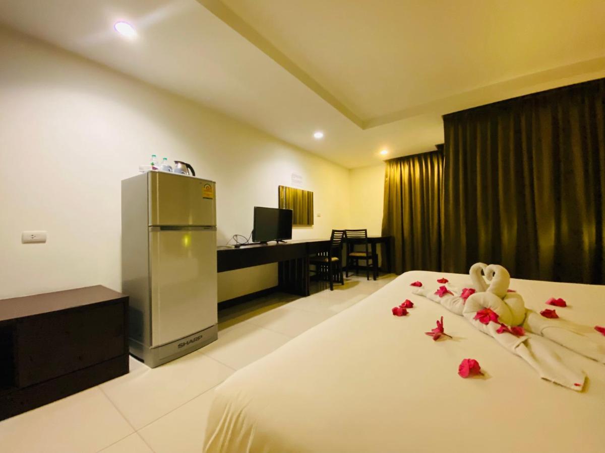 Tycoon Suite By Goad Avadhess Hospitality 1Km Walking Street Pattaya Beach Ngoại thất bức ảnh