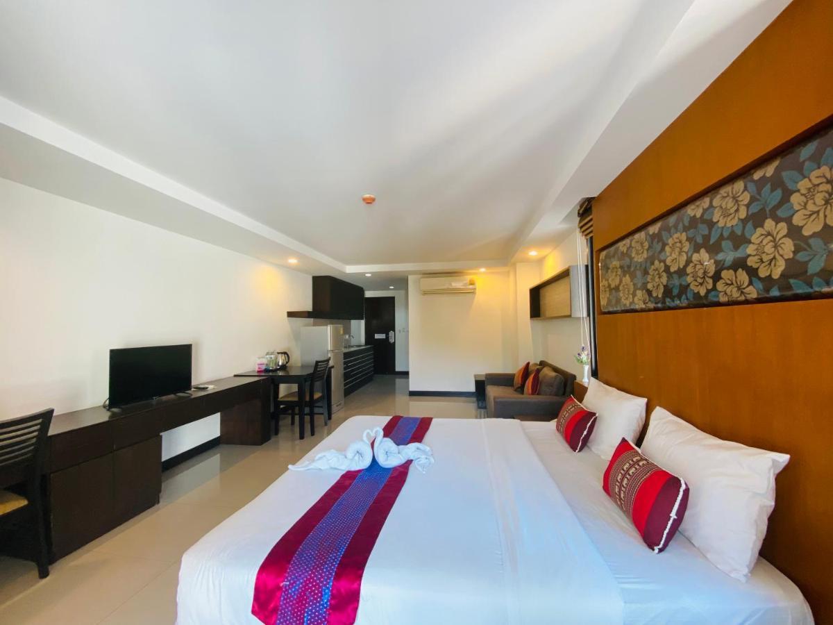 Tycoon Suite By Goad Avadhess Hospitality 1Km Walking Street Pattaya Beach Ngoại thất bức ảnh