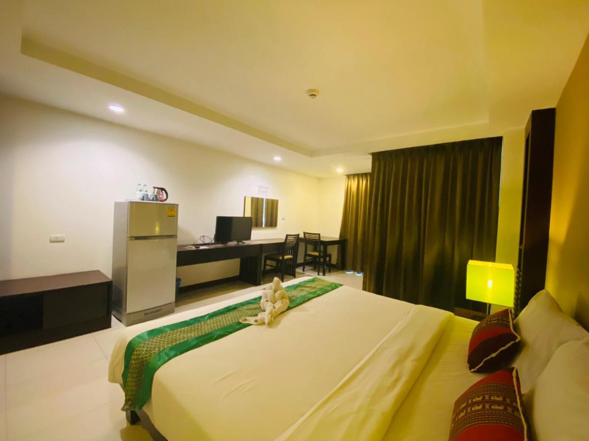 Tycoon Suite By Goad Avadhess Hospitality 1Km Walking Street Pattaya Beach Ngoại thất bức ảnh