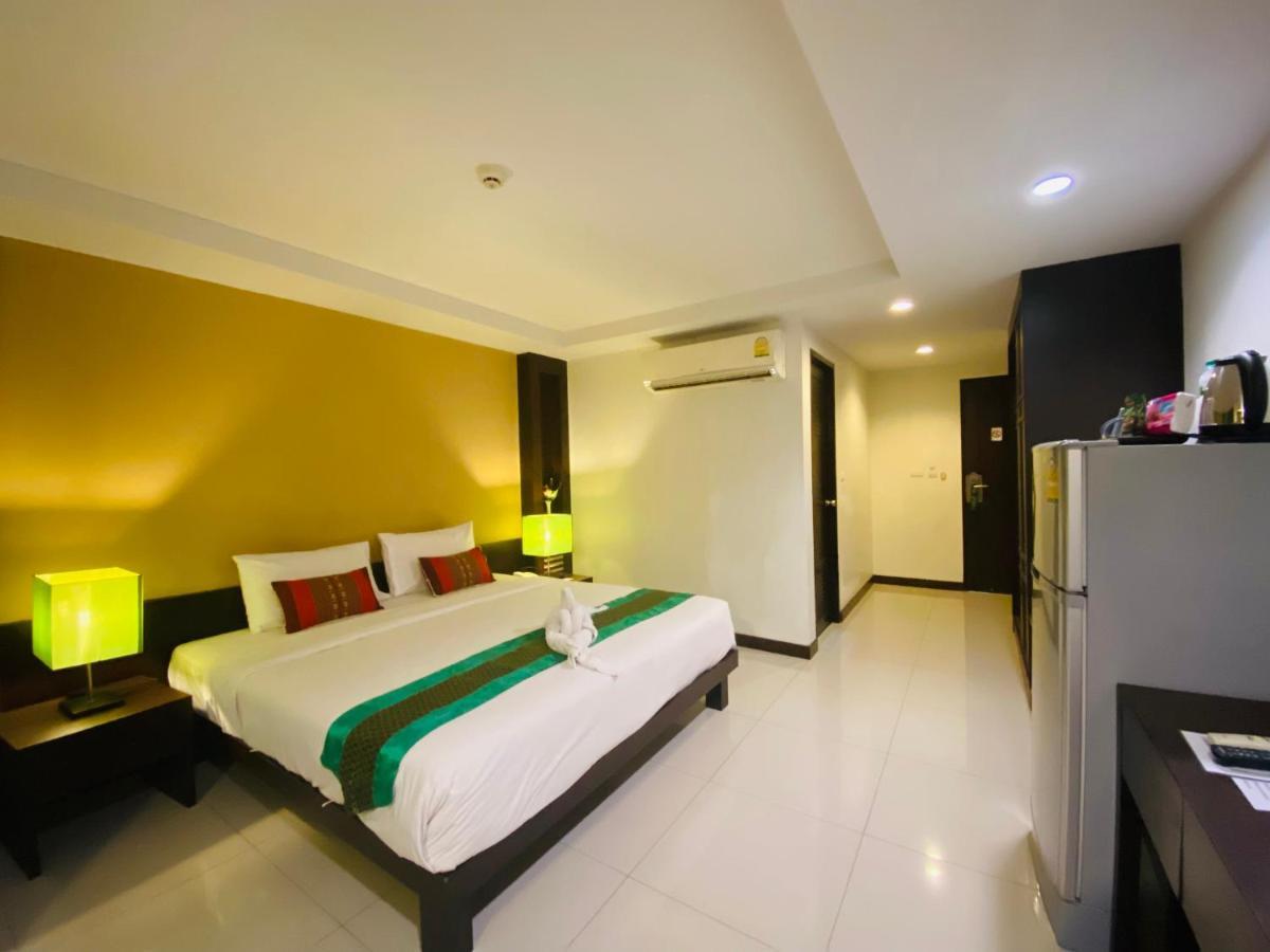 Tycoon Suite By Goad Avadhess Hospitality 1Km Walking Street Pattaya Beach Ngoại thất bức ảnh