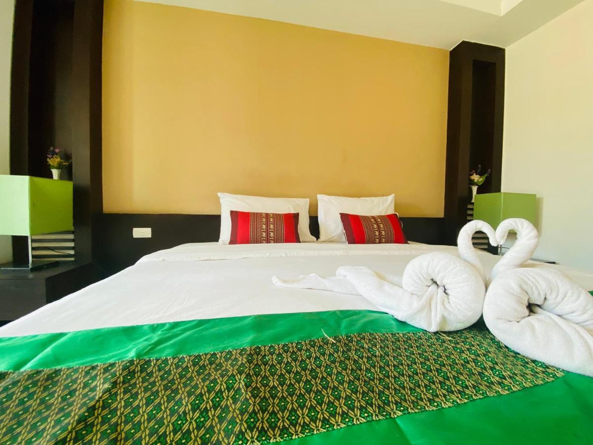 Tycoon Suite By Goad Avadhess Hospitality 1Km Walking Street Pattaya Beach Ngoại thất bức ảnh