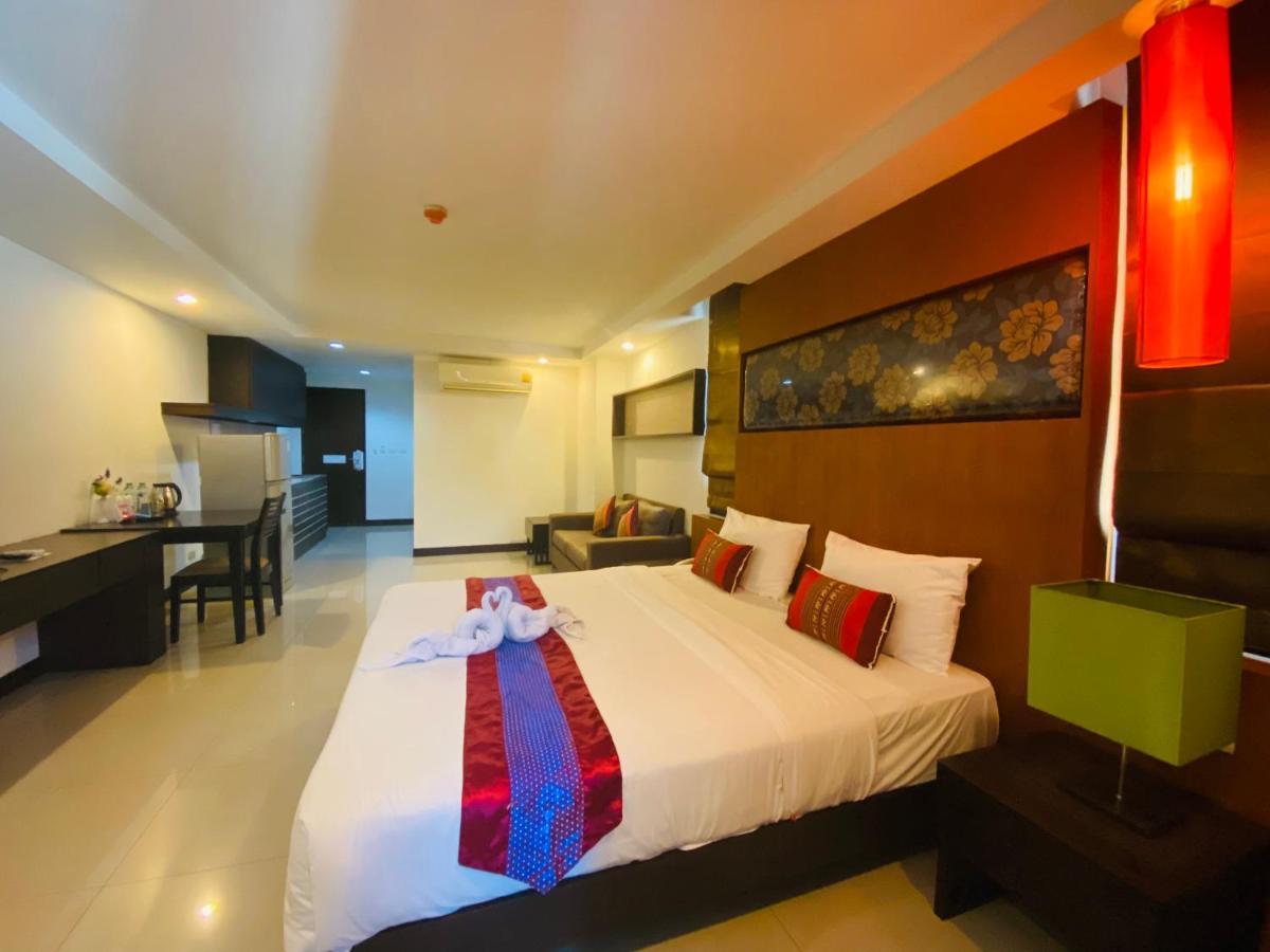 Tycoon Suite By Goad Avadhess Hospitality 1Km Walking Street Pattaya Beach Ngoại thất bức ảnh